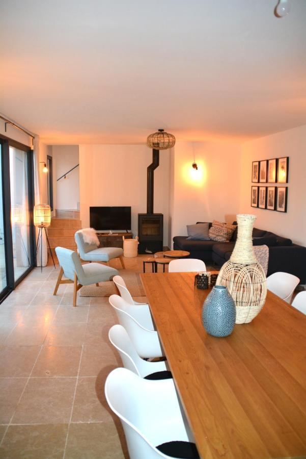 Villa Mont Ventoux: Luxury Retreat with Private Pool and Provençal Views Malaucene Exterior photo
